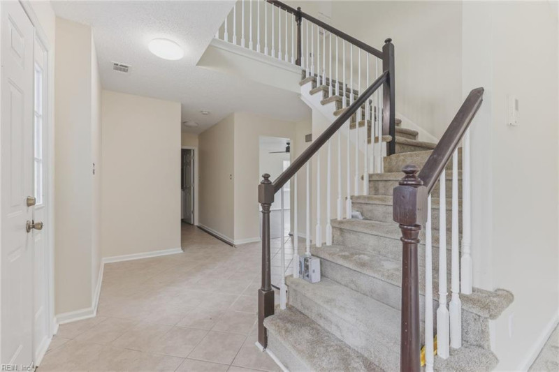 Photo 9 of 39 residential for sale in Virginia Beach virginia