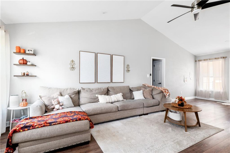 Photo 13 of 35 residential for sale in Newport News virginia