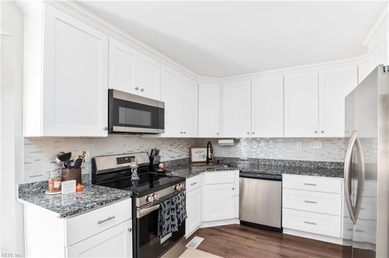 Photo 16 of 35 residential for sale in Newport News virginia
