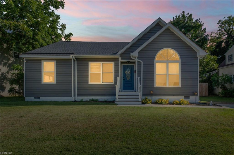 Photo 2 of 35 residential for sale in Newport News virginia