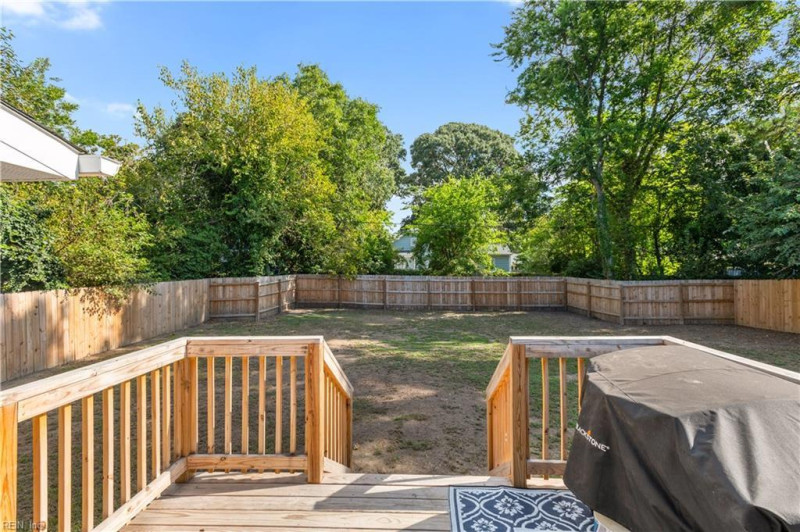 Photo 6 of 35 residential for sale in Newport News virginia