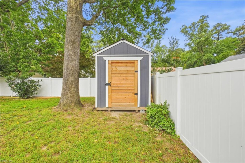 Photo 39 of 42 residential for sale in Norfolk virginia Photo 39 of 42 residential for sale in Norfolk virginia