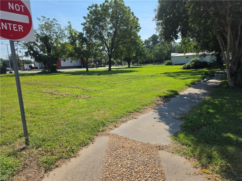 Photo 1 of 3 land for sale in King William County virginia Photo 1 of 3 land for sale in King William County virginia