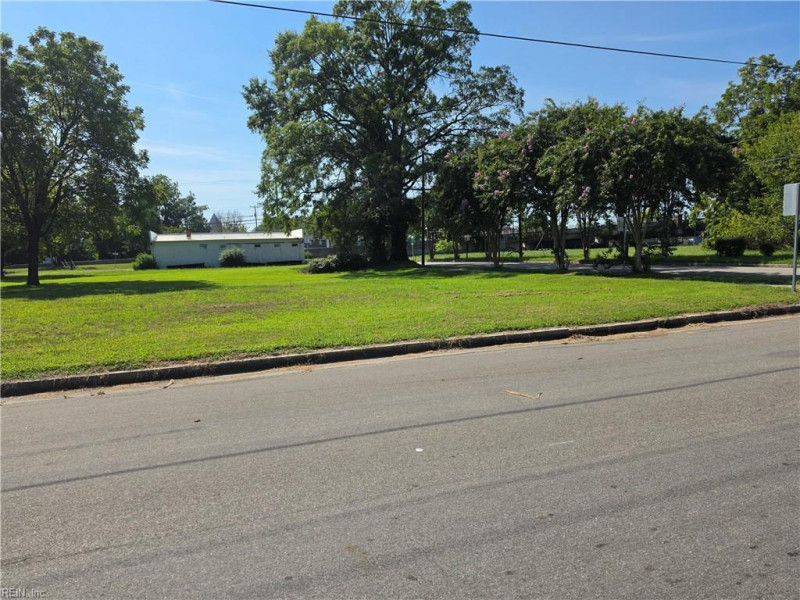 Photo 2 of 3 land for sale in King William County virginia Photo 2 of 3 land for sale in King William County virginia