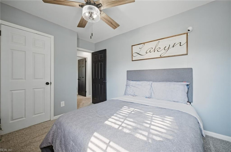 Photo 20 of 45 residential for sale in Newport News virginia