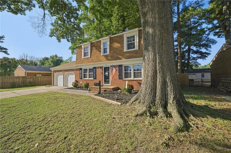 Photo 4 of 45 residential for sale in Newport News virginia
