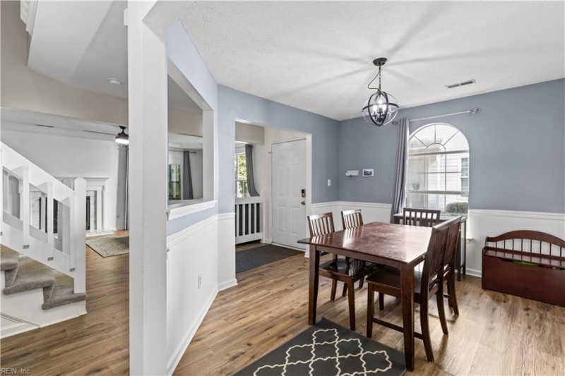 Photo 10 of 39 residential for sale in Newport News virginia