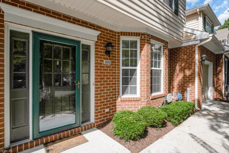 Photo 2 of 27 residential for sale in Virginia Beach virginia Photo 2 of 27 residential for sale in Virginia Beach virginia