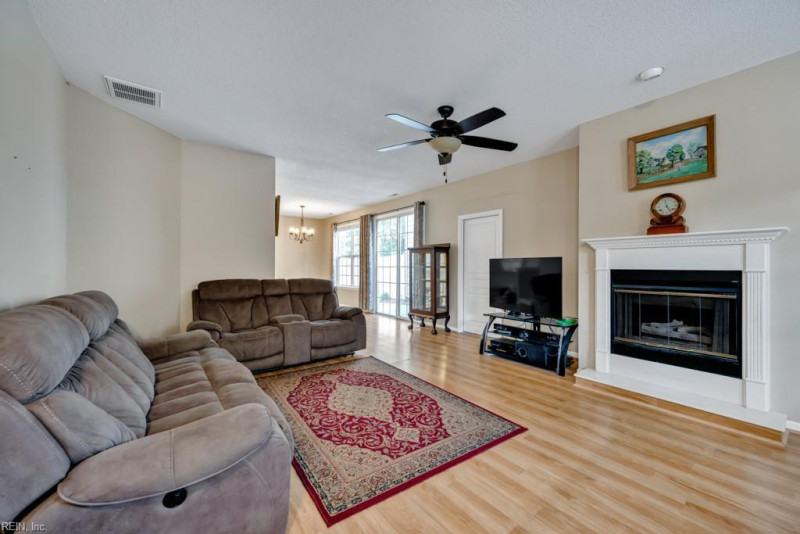 Photo 3 of 27 residential for sale in Virginia Beach virginia Photo 3 of 27 residential for sale in Virginia Beach virginia