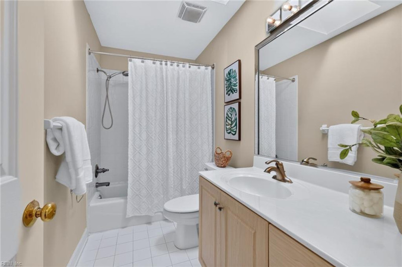 Photo 28 of 50 residential for sale in Norfolk virginia Photo 28 of 50 residential for sale in Norfolk virginia