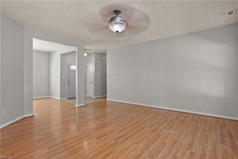 Photo 11 of 28 residential for sale in Norfolk virginia Photo 11 of 28 residential for sale in Norfolk virginia