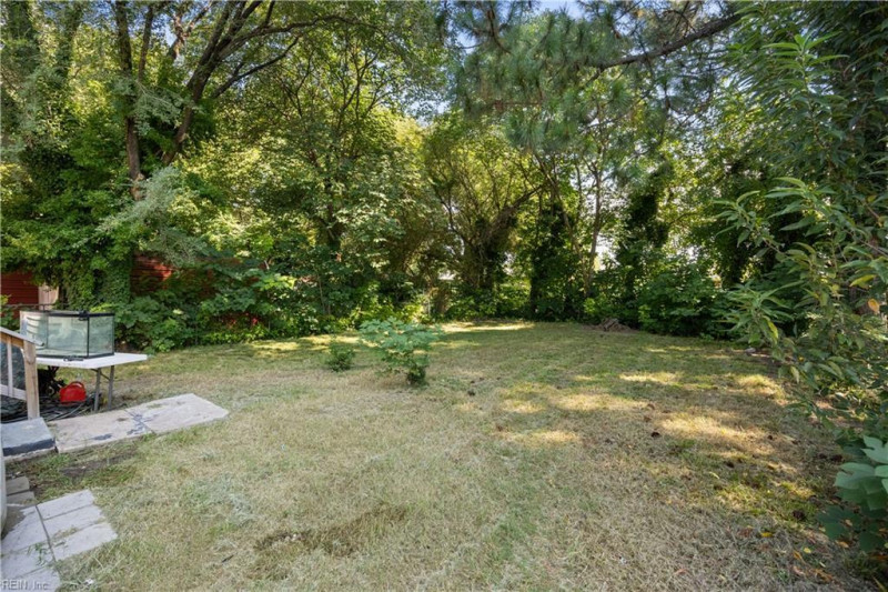 Photo 22 of 25 residential for sale in Portsmouth virginia