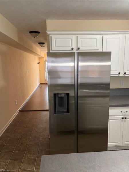 Photo 3 of 19 residential for sale in Chesapeake virginia