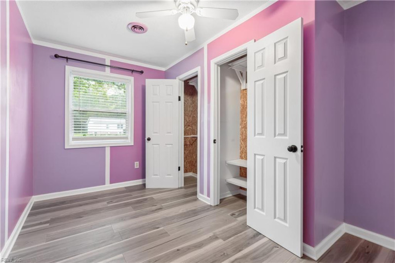 Photo 46 of 50 residential for sale in Gloucester County virginia