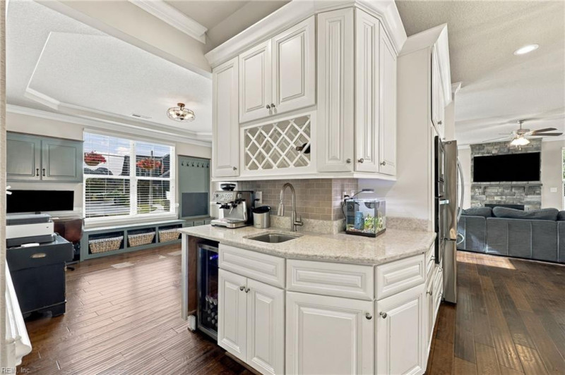 Photo 5 of 29 residential for sale in Chesapeake virginia Photo 5 of 29 residential for sale in Chesapeake virginia