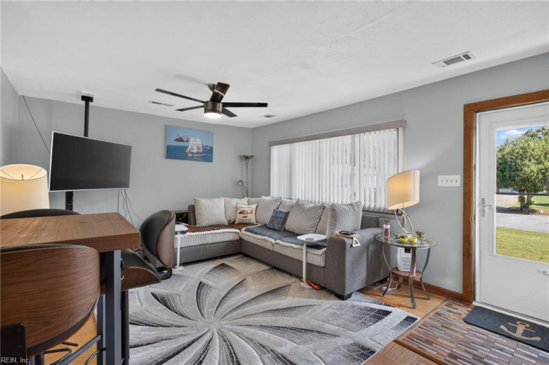 Photo 3 of 21 residential for sale in Virginia Beach virginia