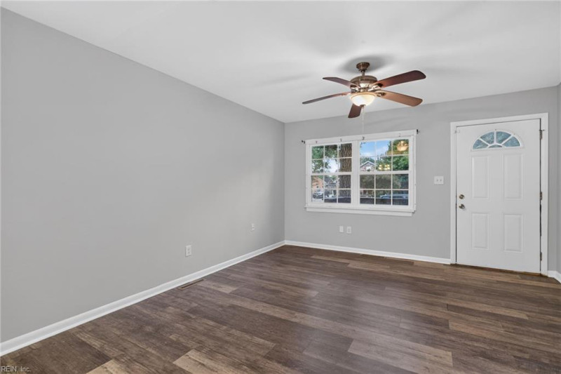 Photo 8 of 27 residential for sale in Hampton virginia