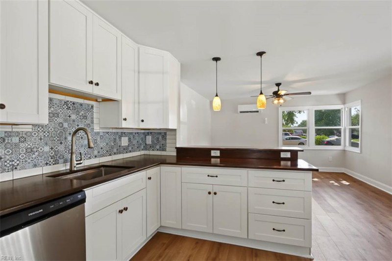 Photo 13 of 35 residential for sale in Norfolk virginia Photo 13 of 35 residential for sale in Norfolk virginia