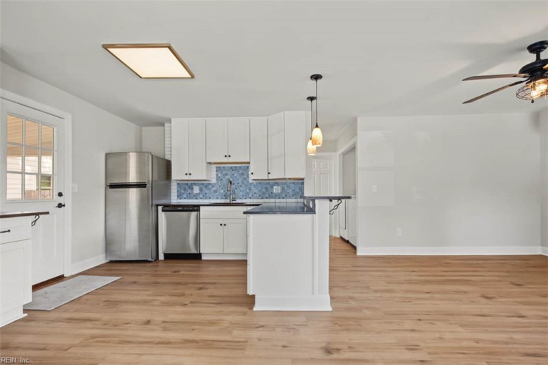 Photo 4 of 35 residential for sale in Norfolk virginia Photo 4 of 35 residential for sale in Norfolk virginia