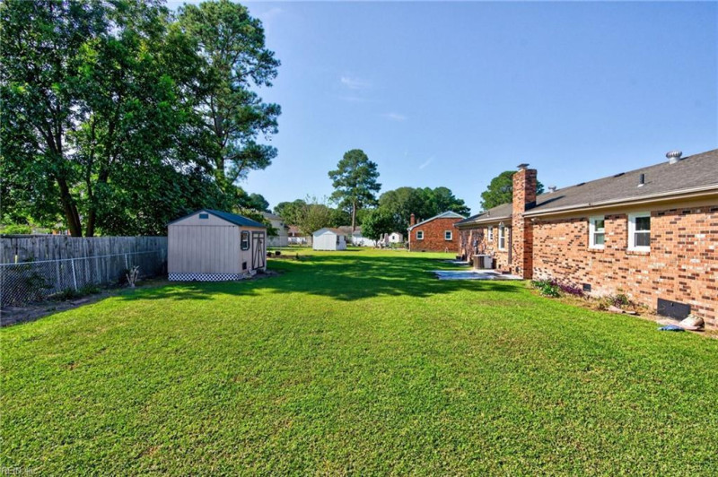 Photo 35 of 37 residential for sale in Portsmouth virginia