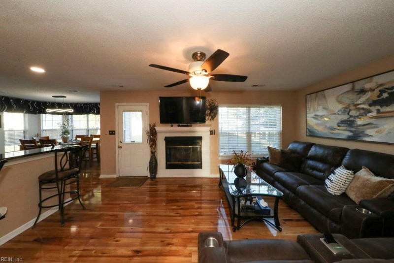 Photo 11 of 49 residential for sale in Suffolk virginia Photo 11 of 49 residential for sale in Suffolk virginia