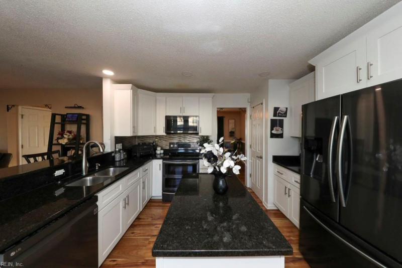 Photo 14 of 49 residential for sale in Suffolk virginia Photo 14 of 49 residential for sale in Suffolk virginia