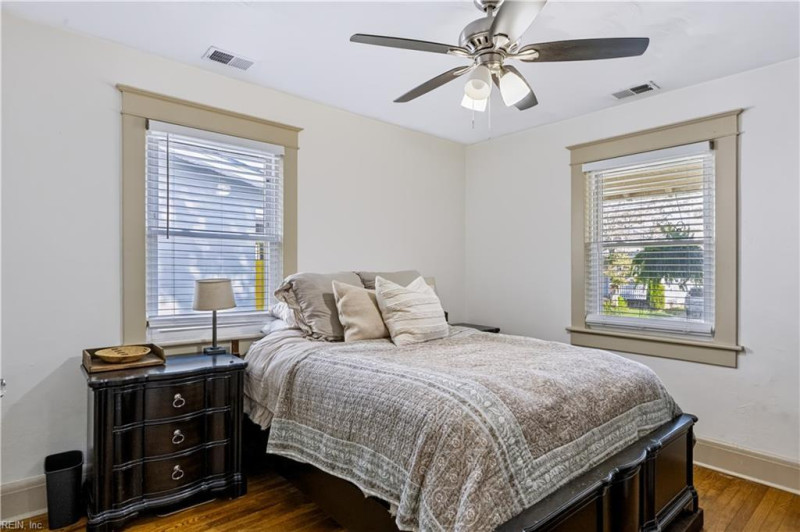 Photo 22 of 48 residential for sale in Norfolk virginia