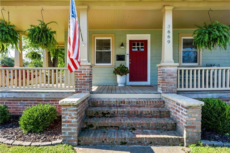 Photo 3 of 48 residential for sale in Norfolk virginia