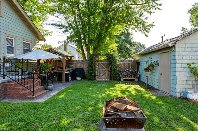 Photo 38 of 48 residential for sale in Norfolk virginia
