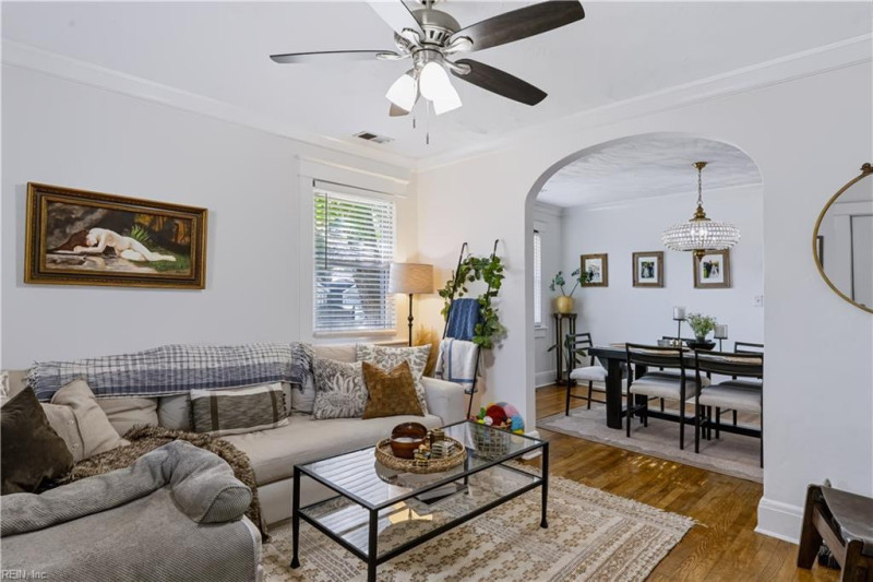 Photo 4 of 48 residential for sale in Norfolk virginia