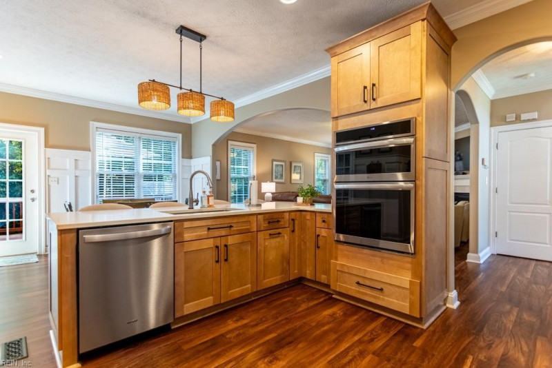Photo 13 of 49 residential for sale in York County virginia
