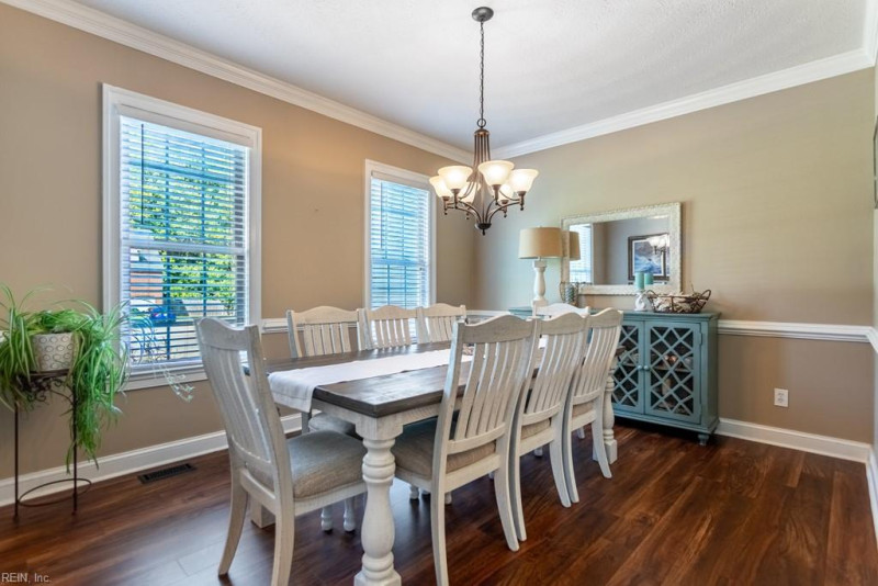 Photo 9 of 49 residential for sale in York County virginia