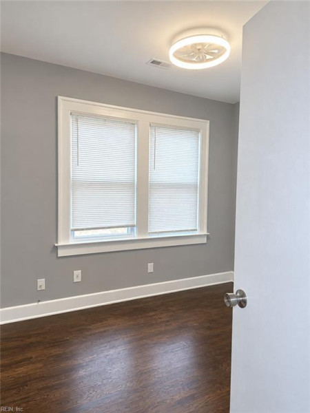 Photo 6 of 13 residential for sale in Newport News virginia Photo 6 of 13 residential for sale in Newport News virginia