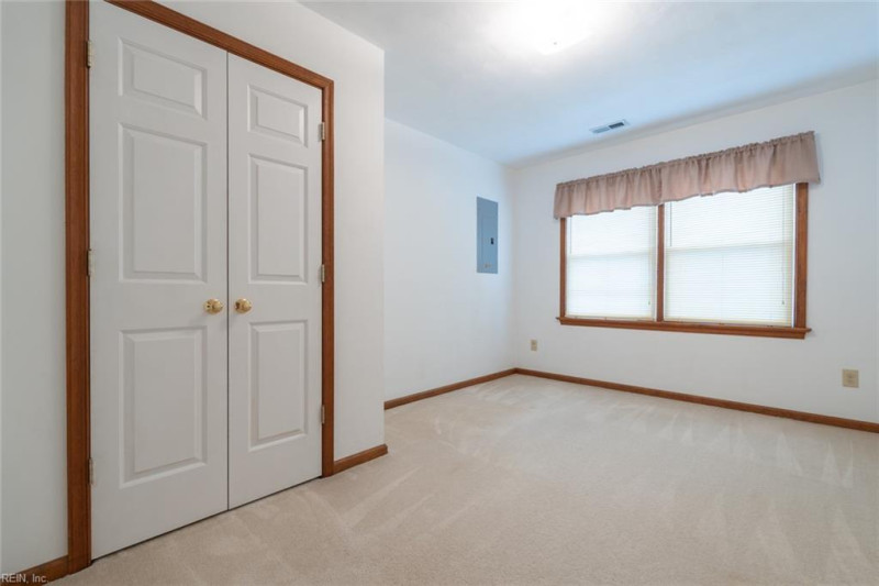 Photo 30 of 50 residential for sale in Chesapeake virginia Photo 30 of 50 residential for sale in Chesapeake virginia