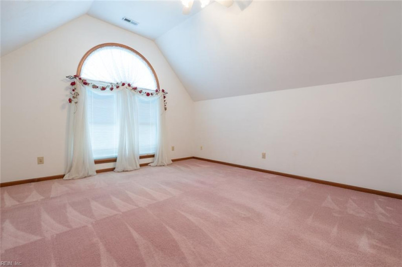 Photo 33 of 50 residential for sale in Chesapeake virginia Photo 33 of 50 residential for sale in Chesapeake virginia