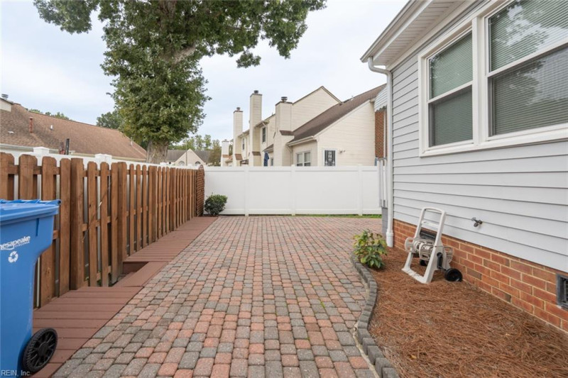 Photo 6 of 50 residential for sale in Chesapeake virginia Photo 6 of 50 residential for sale in Chesapeake virginia