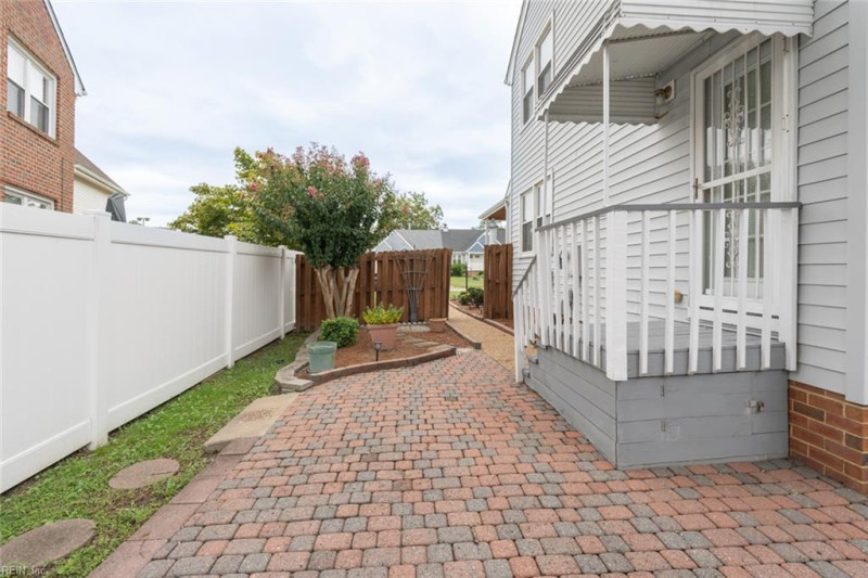 Photo 7 of 50 residential for sale in Chesapeake virginia Photo 7 of 50 residential for sale in Chesapeake virginia
