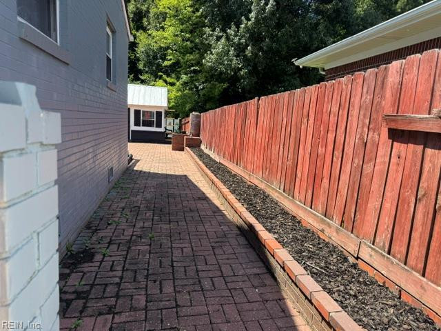 Photo 28 of 46 residential for sale in Hampton virginia
