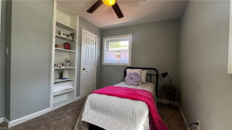 Photo 32 of 46 residential for sale in Hampton virginia