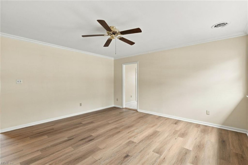 Photo 7 of 25 residential for sale in Hampton virginia