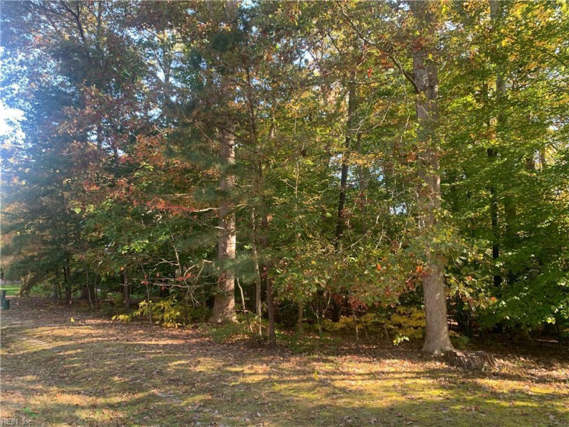 Photo 2 of 3 land for sale in James City County virginia Photo 2 of 3 land for sale in James City County virginia
