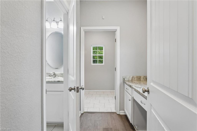 Photo 11 of 48 residential for sale in Suffolk virginia