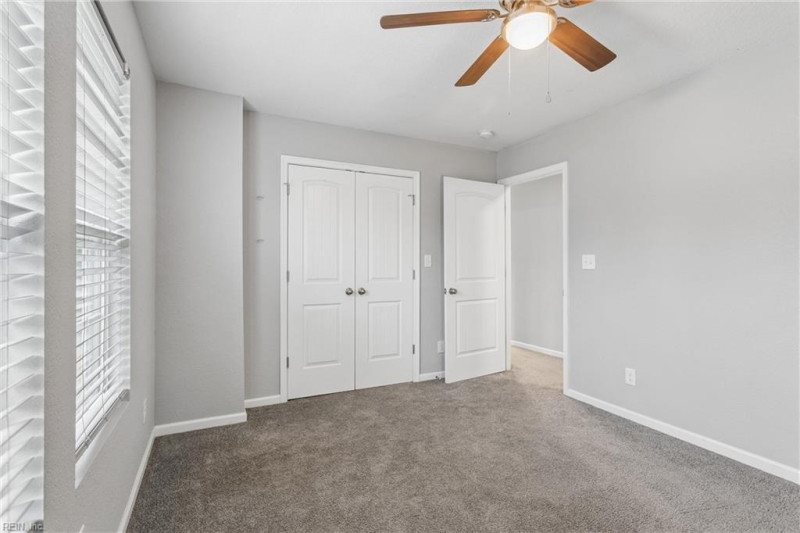 Photo 16 of 48 residential for sale in Suffolk virginia