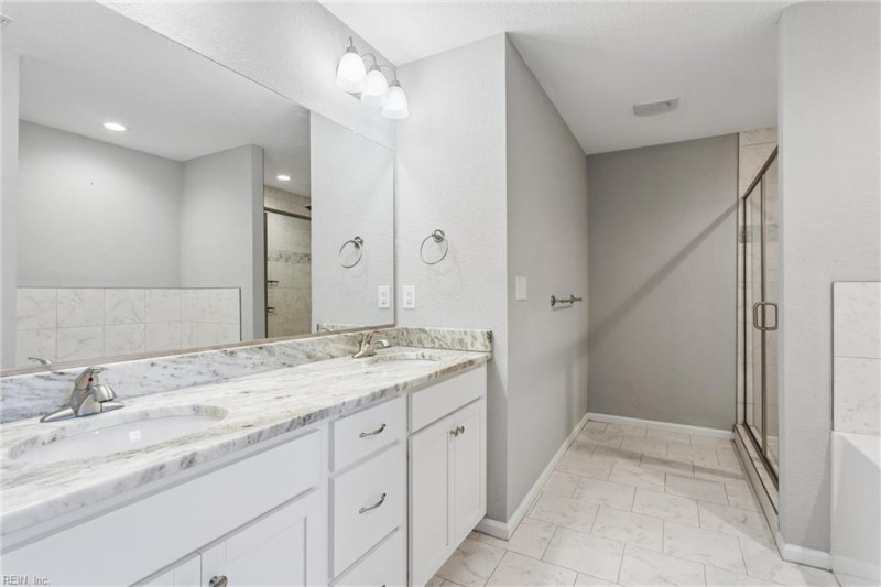 Photo 27 of 48 residential for sale in Suffolk virginia