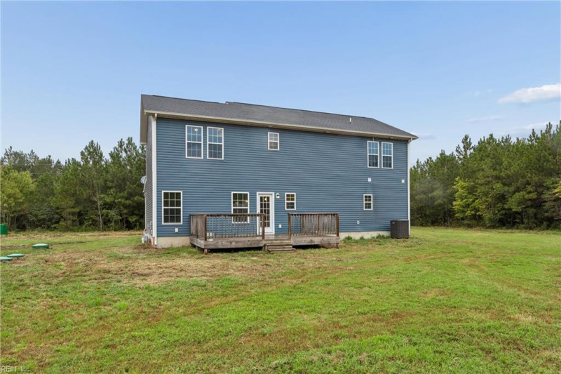 Photo 34 of 48 residential for sale in Suffolk virginia