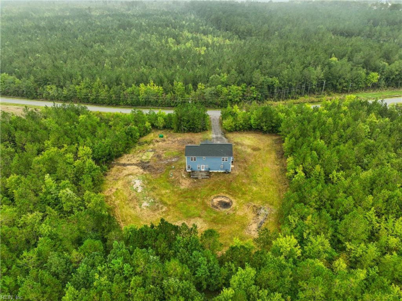 Photo 43 of 48 residential for sale in Suffolk virginia