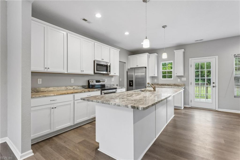 Photo 6 of 48 residential for sale in Suffolk virginia