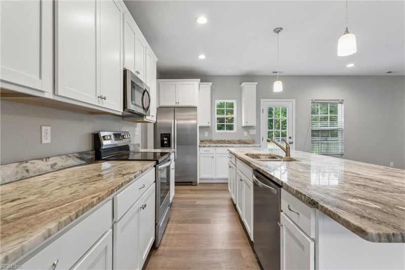 Photo 7 of 48 residential for sale in Suffolk virginia