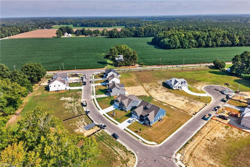 Photo 3 of 13 residential for sale in Isle of Wight County virginia