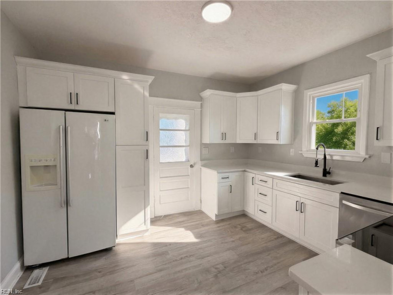 Photo 10 of 39 residential for sale in Norfolk virginia Photo 10 of 39 residential for sale in Norfolk virginia